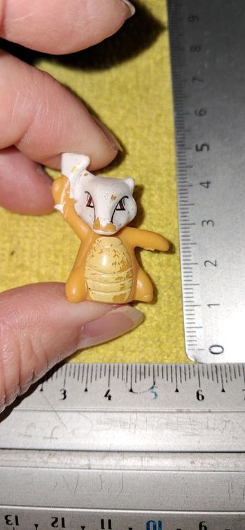 Pokemon figurine