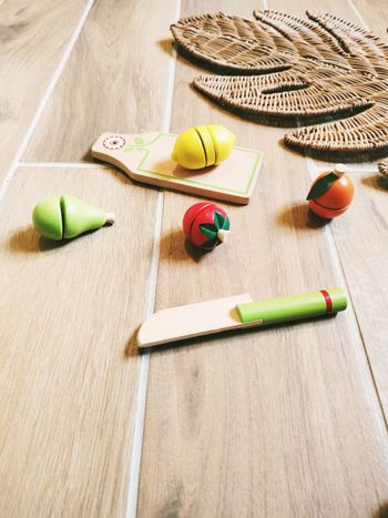 🍅Dinette fruits et légumes en bois à scratch marque Djeco