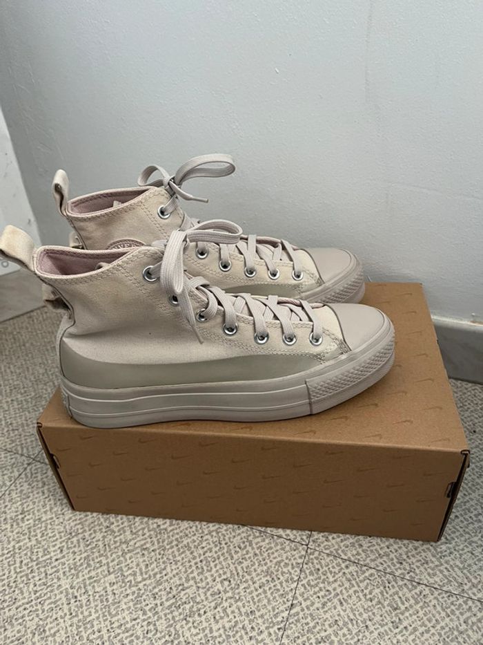 Baskets Chuck Taylor Pour Femme / Fille Taille (39.5) - photo numéro 3