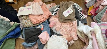 Gros Lot des vêtements bébé fille