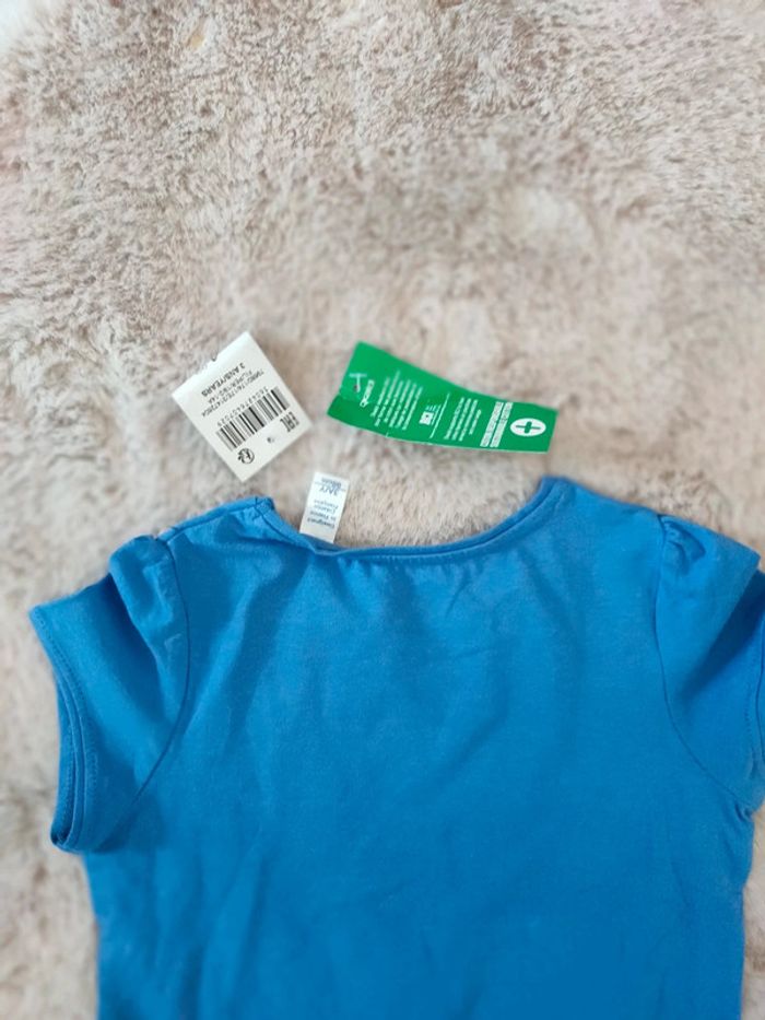 T-shirt bleu neuf - photo numéro 3