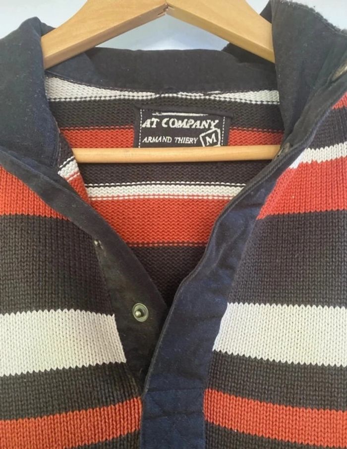 Pull Armand Thierry , taille M en très bon état - photo numéro 3
