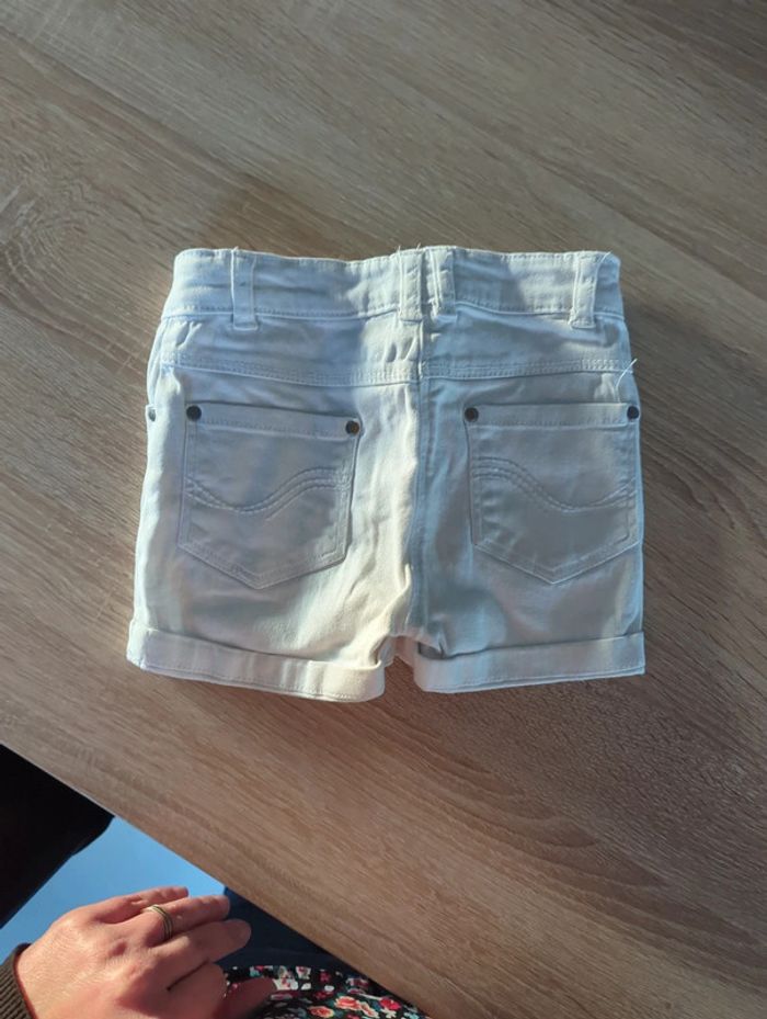 Short blanc - photo numéro 2