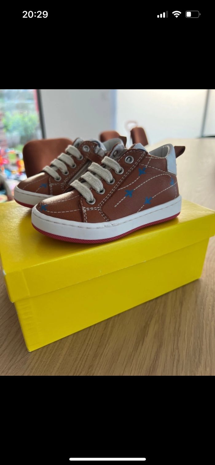 Chaussures bébé avion - photo numéro 2