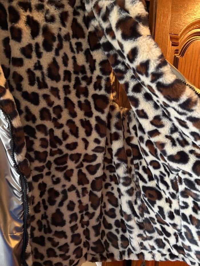 Doudoune léopard réversible sans manche - photo numéro 4