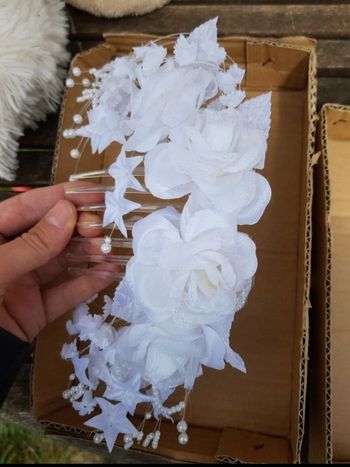 Broches cheveux mariage neuf jamais utiliser