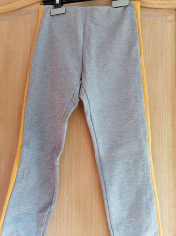 Pantalon de sport taille 10 ans