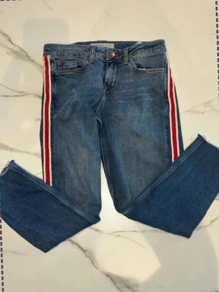 Jean Zara bleu taille 34 - photo numéro 2