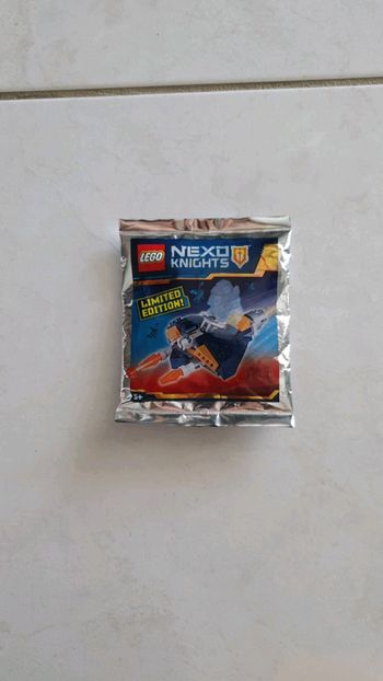 Mini pochette Lego Newo Knights Neuf WW