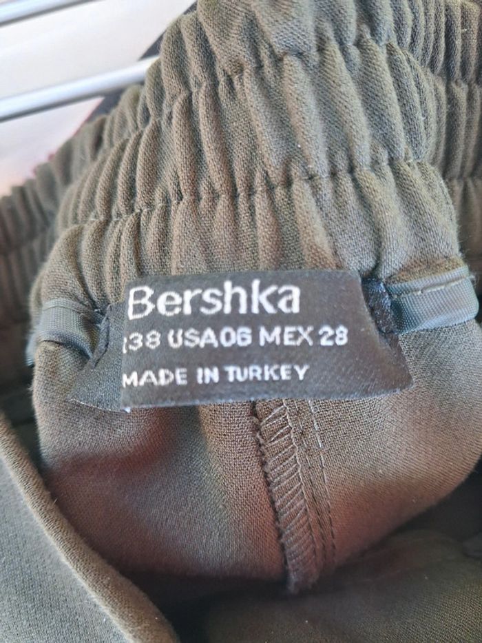 Pantalon cargo Bershka kaki taille 38 - photo numéro 8