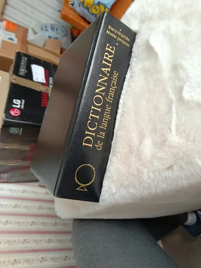 Livre : dictionnaire de la langue française - photo numéro 3