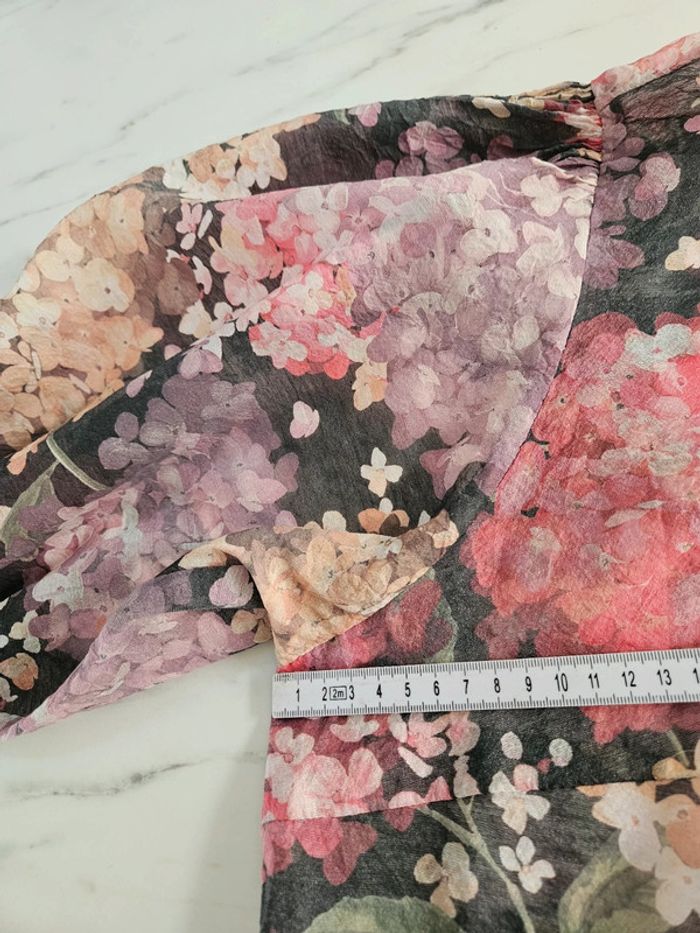 H&M blouse à fleurs manches bouffantes taille L - photo numéro 12