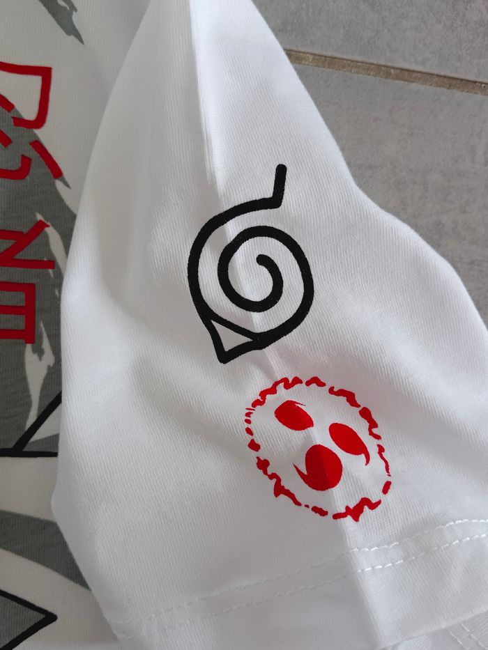 Tee shirt Naruto taille 14ans - photo numéro 3