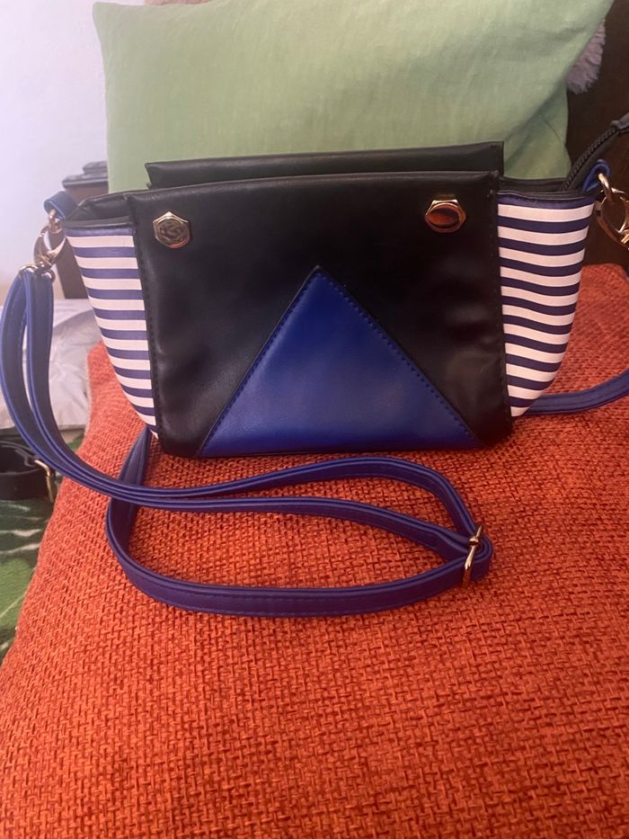 Sac à main bleu marine blanc TBE - photo numéro 2