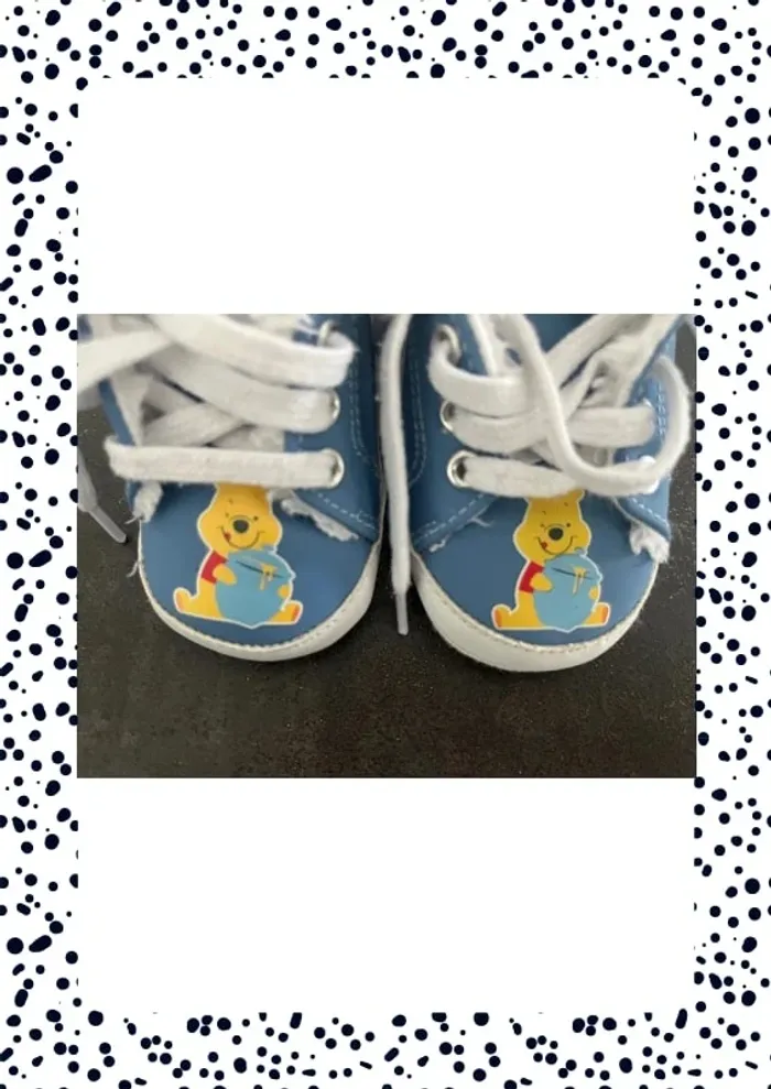 Chausson chaussure Winnie l’ourson marque Disney taille 10 cm - photo numéro 2