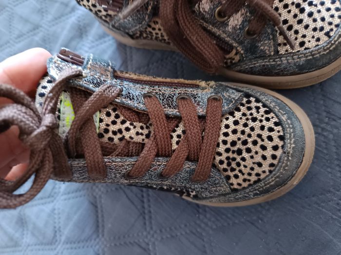 Chaussures GBB Fille T 24 - photo numéro 7
