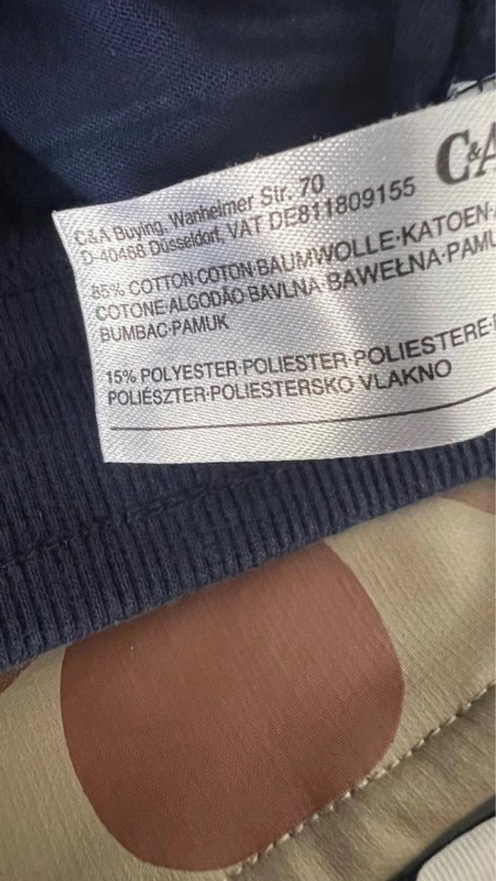 Pantalon de jogging en parfait état taille 6 ans 85%coton marque C&A couleur marine - photo numéro 7