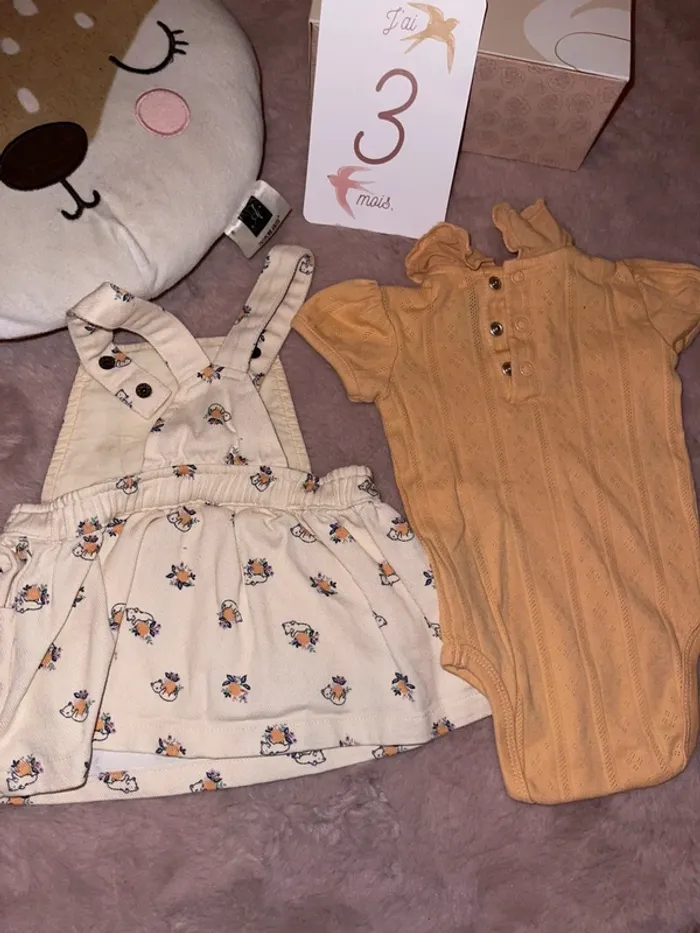 Ensemble body et robe salopette sergent major 3mois - photo numéro 5