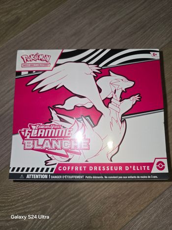 Pokemon etb coffret dresseur d'élite flamme blanche 