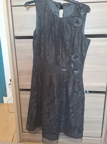 Robe dentelle