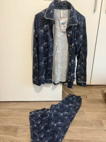 Ensemble de pyjama neuf