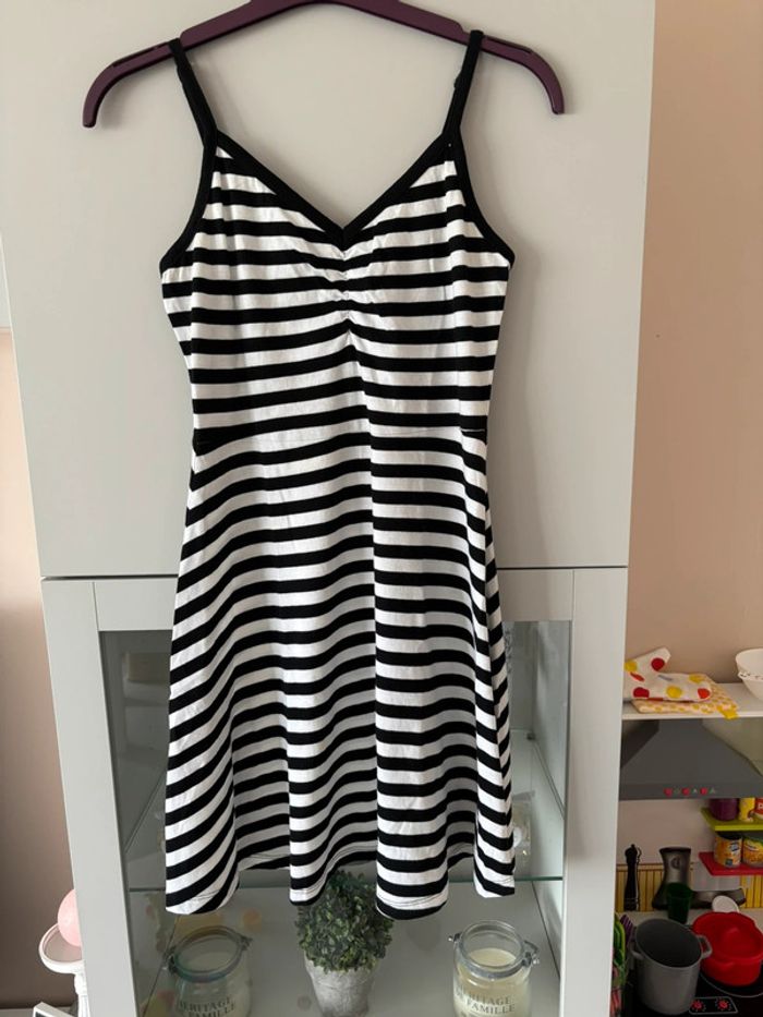 Robe courte taille 36