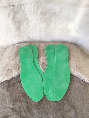 2 paires de semelles chaussures absorbante en latex taille 41/42 (0124)