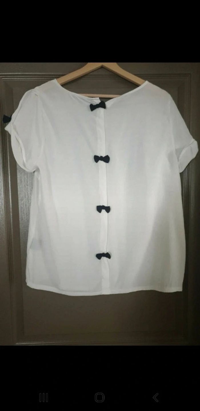 Blouse blanche à flots noirs "Millenium" - photo numéro 5