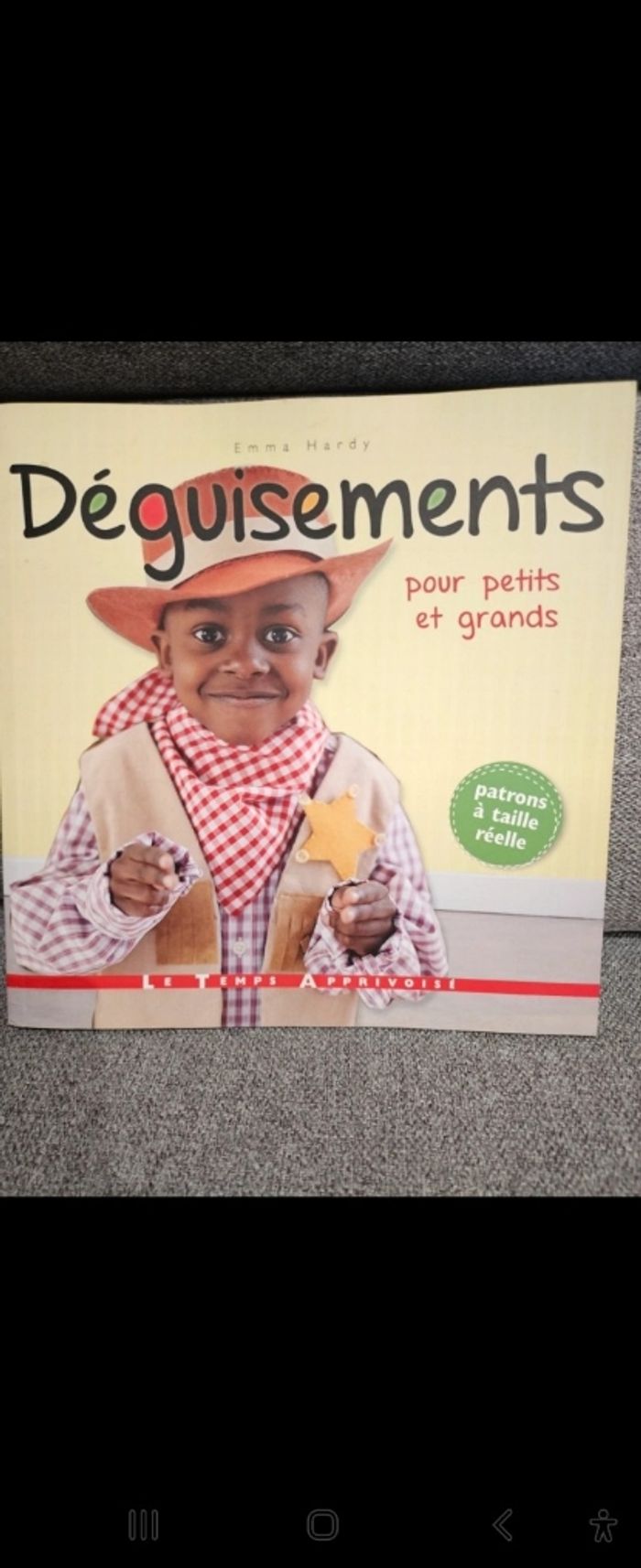 Livre couture déguisement - photo numéro 2