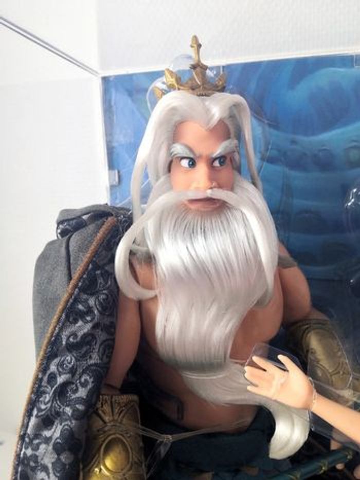 Poupée édition limitée Fairytale Ariel et Triton Disney NEUVE - photo numéro 5
