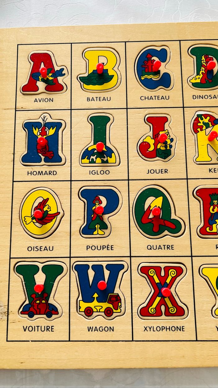 Puzzle en bois enfant lettres alphabet - photo numéro 2