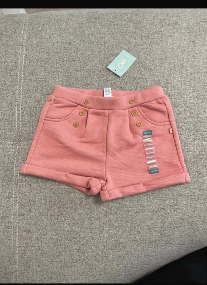 Short Obaibi 23 M neuf avec étiquette