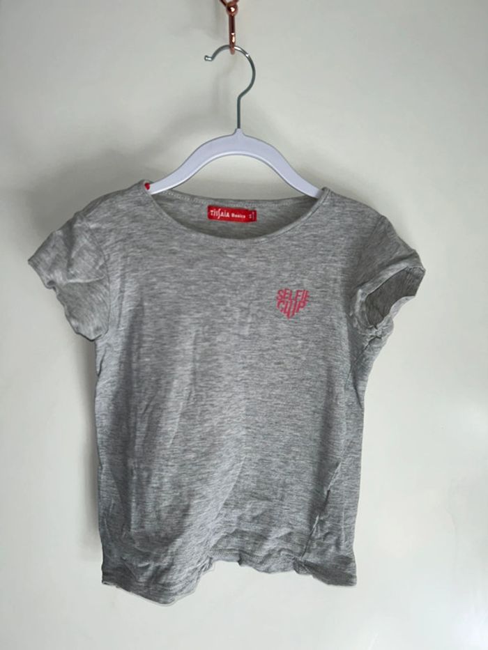 T-shirt manches courtes gris motif cœur - 8 ans - Tissaia