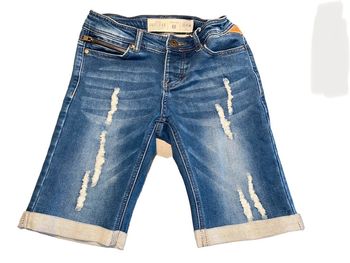 Bermuda en jean #deeluxe#taille 10/12 ans