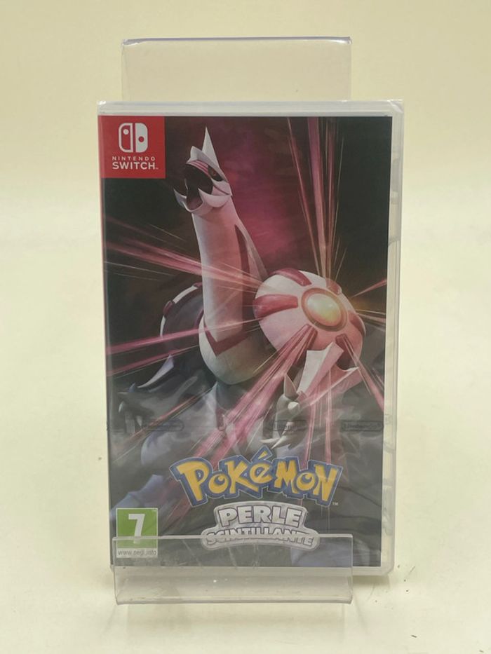 Jeu vidéo Pokémon Perle Scintillante sur console Nintendo Switch neuf