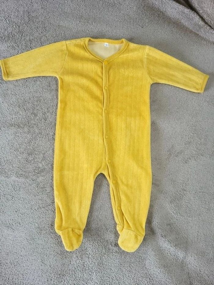 Pyjama 1 mois