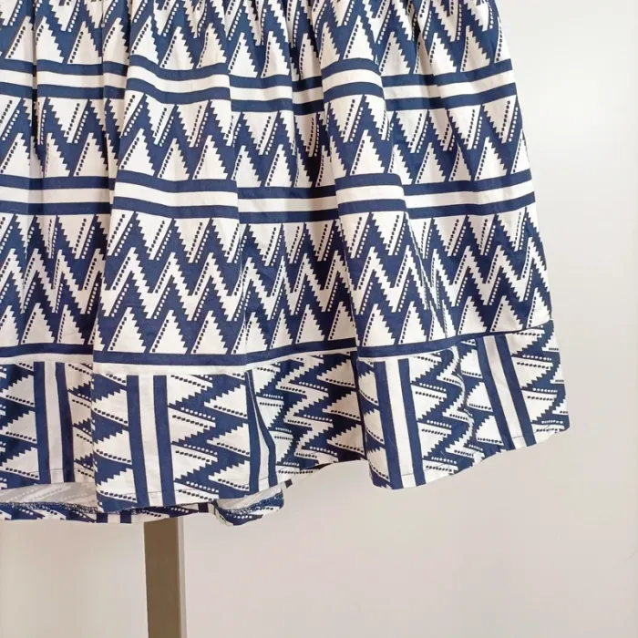 Jupe Patineuse ample blanc imprimé bleu motifs géométriques – Jennyfer – taille L - photo numéro 8