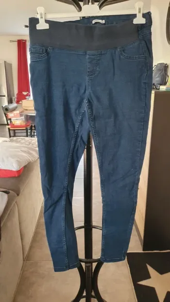 Pantalon de grossesse