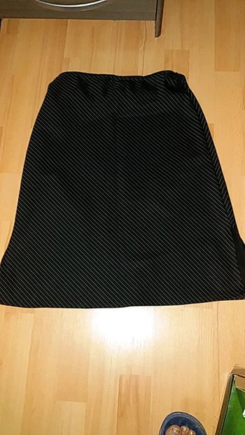 Jupe à rayure taille 38