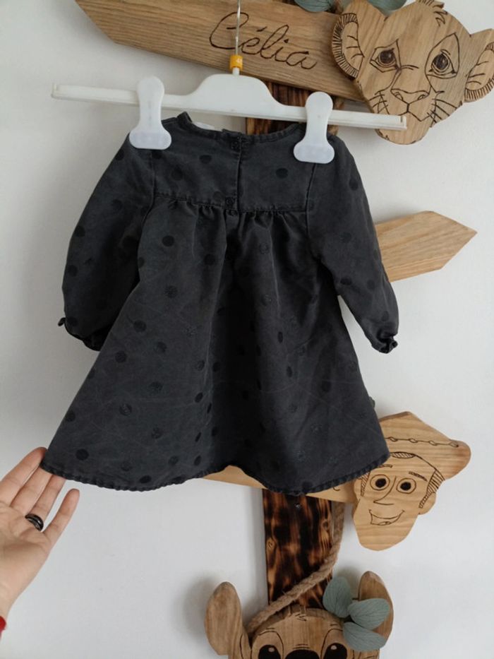 Robe tape a l'oeil 9 mois - photo numéro 4