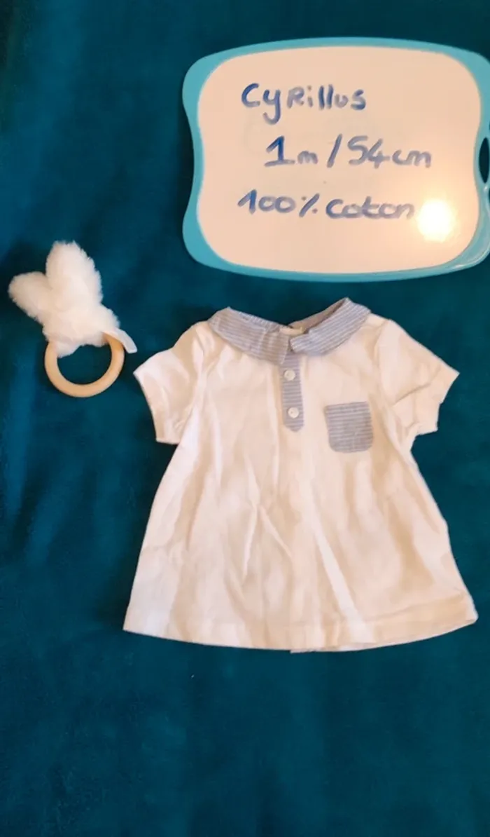 T shirt Cyrillus 1 mois