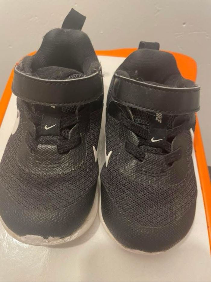 Basket Nike mixte p 22 - photo numéro 3