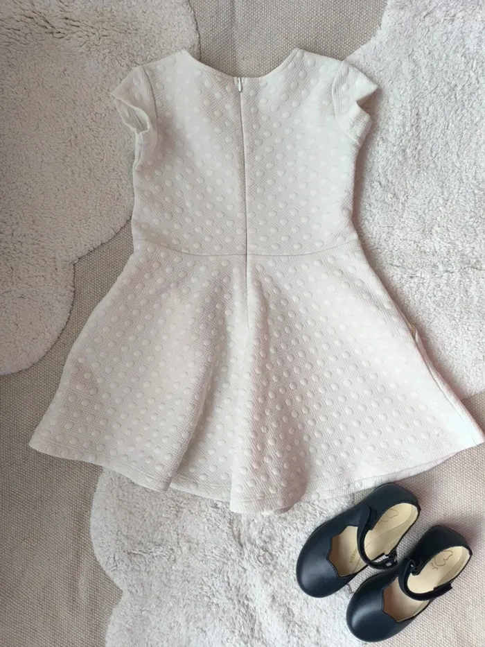 👗 Robe patineuse Billieblush – 3 ans – Blanche avec détails dorés - photo numéro 2