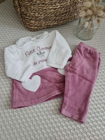 Ensemble molletonné mauve et blanc
