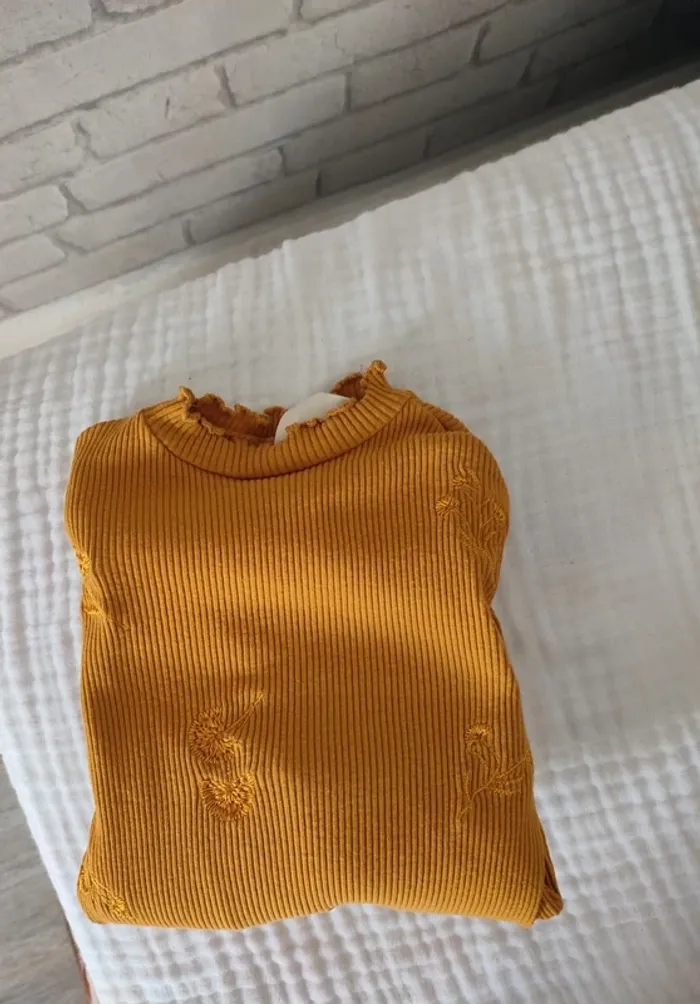 Sous-pull côtelé Zara – 6 ans - photo numéro 3