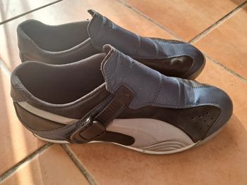 Baskets Puma taille 43
