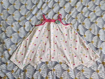 Tunique sans manches taille 8 ans