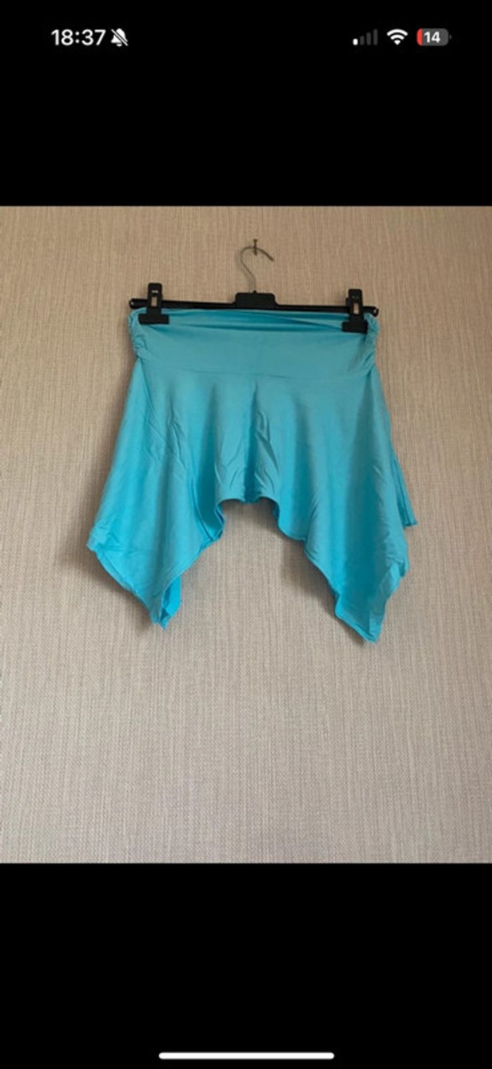 Jupe bleu asymetrique 14 ans - photo numéro 2
