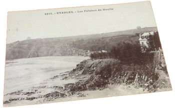 Carte postale ancienne Etables (Côtes d' Armor) Les Falaises du Moulin