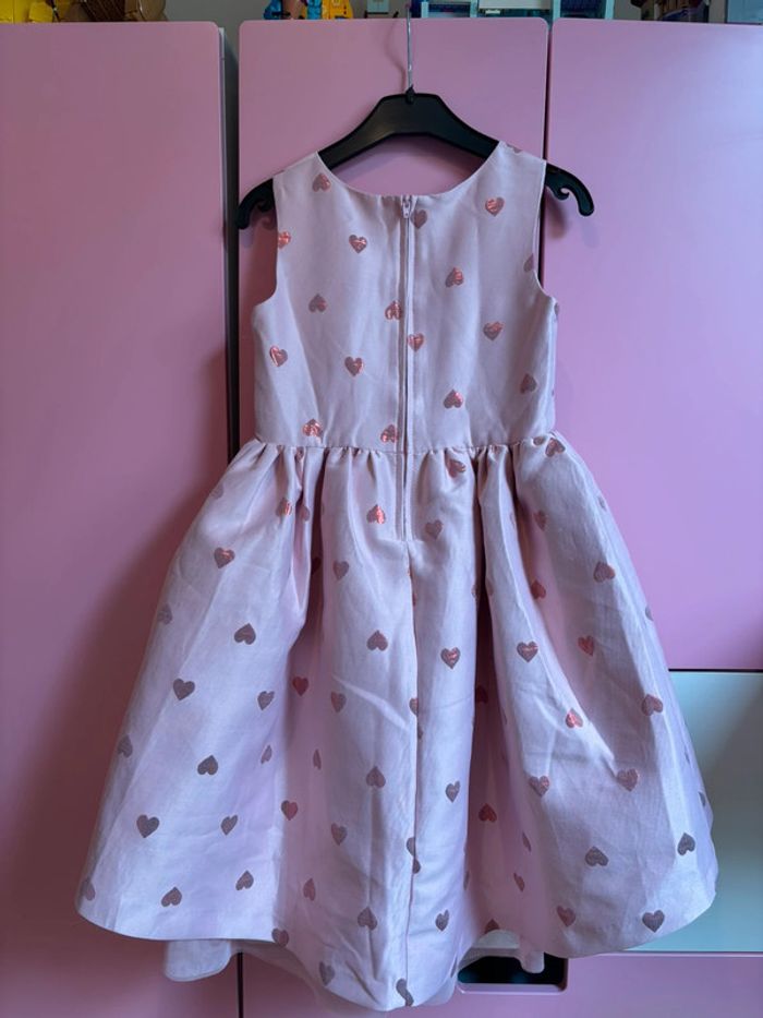 Superbe robe H&M cœurs 122 - photo numéro 2